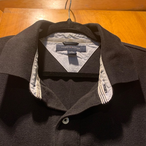 Men’s Classic Fit Polo Shirt - Picture 3 of 3